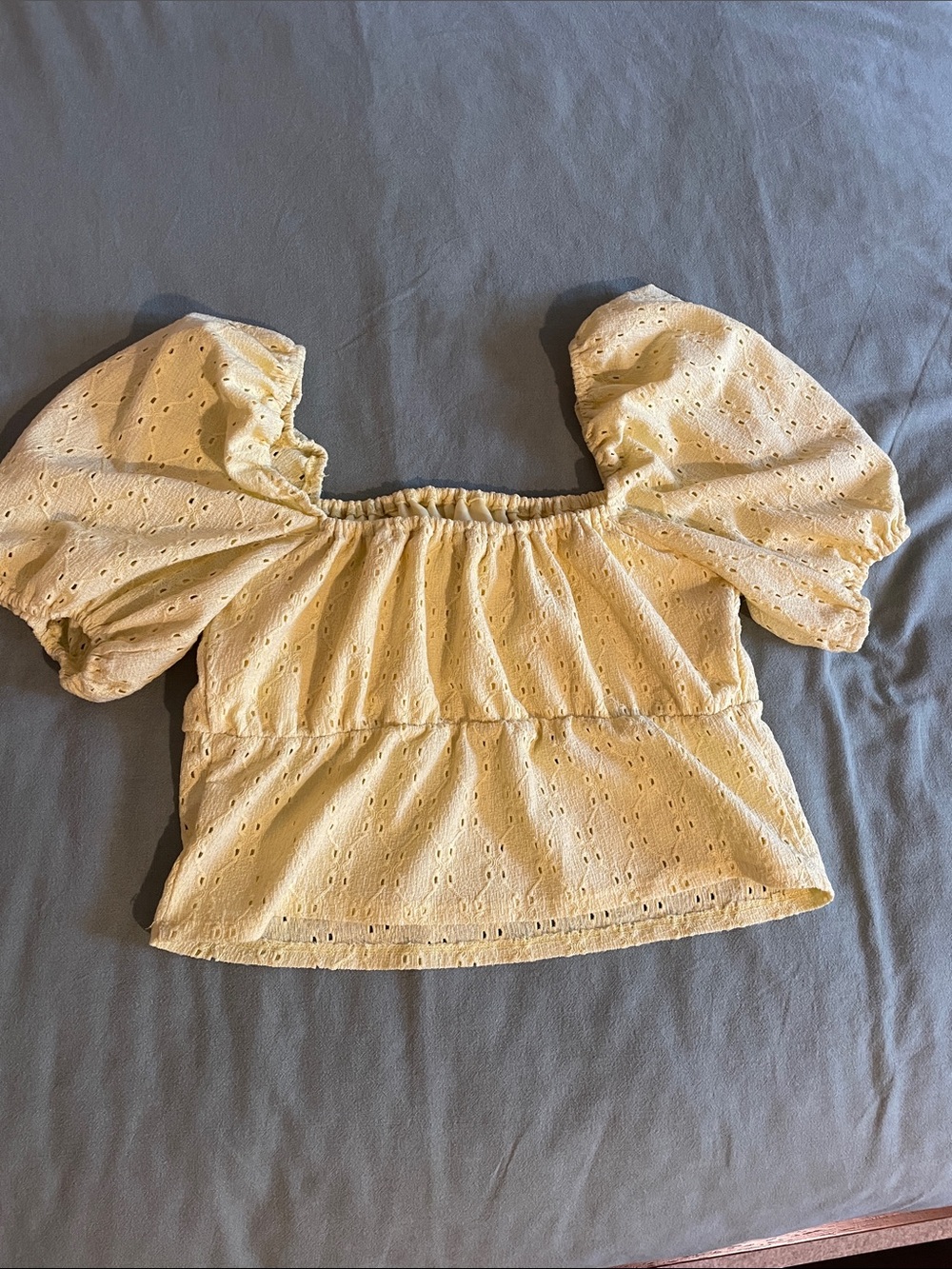 Puff Sleeve Eyelet Blouse in Soft Yellow